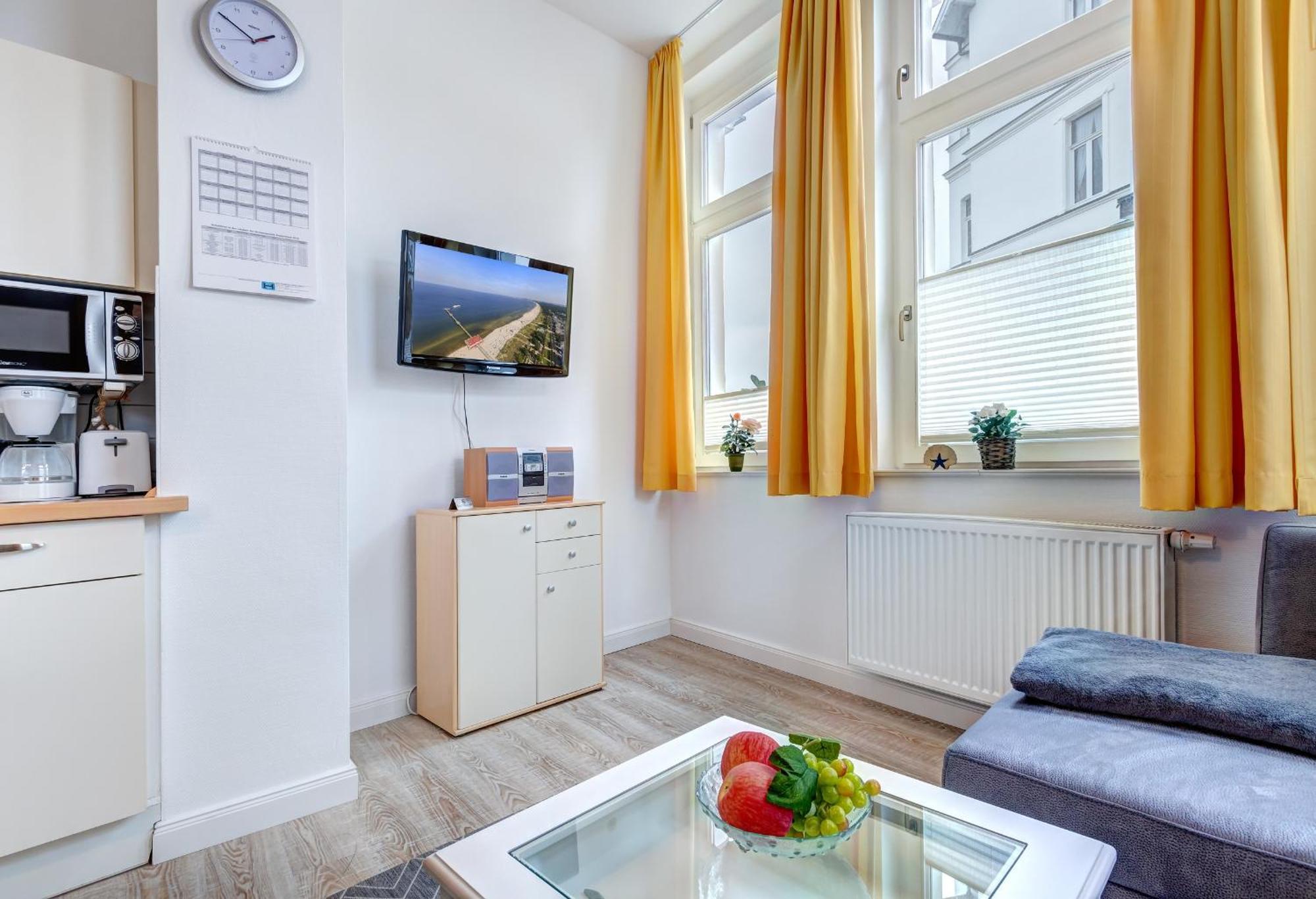 Haus Meerblick - 10 Heringsdorf  Eksteriør billede